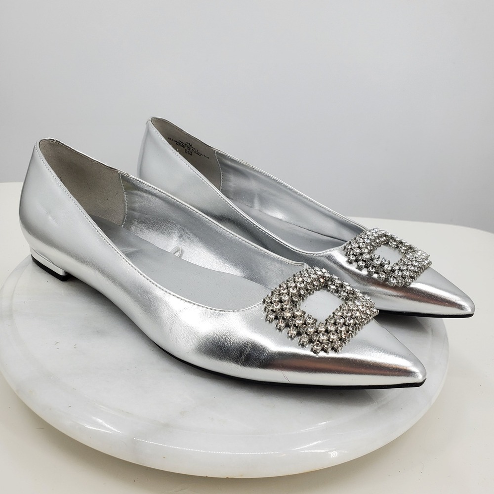 Nine West Junia Silver Metallic Pointed Toe Rhinestone Buckle Flat Shoes 9M Glam